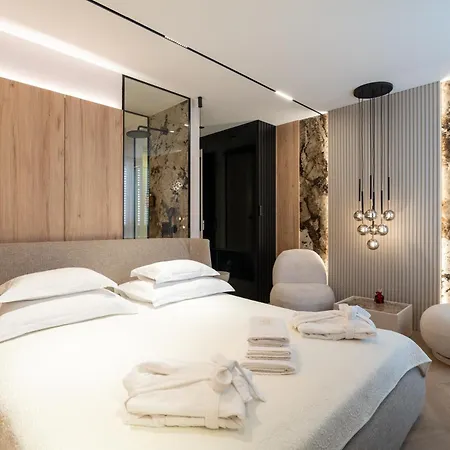 Luxury - For Gift 4* Zadar