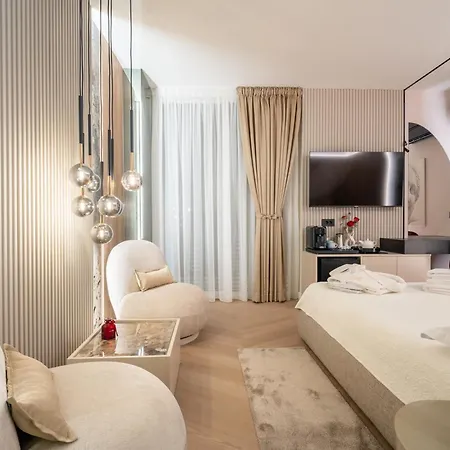 Luxury - For Gift 4*