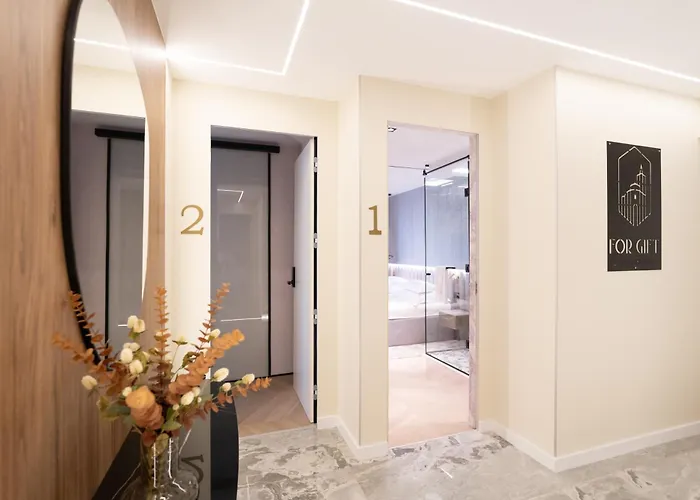 Гостьовий будинок Luxury - For Gift